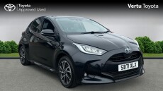 Toyota Yaris 1.5 Hybrid Design 5dr CVT Hybrid Hatchback